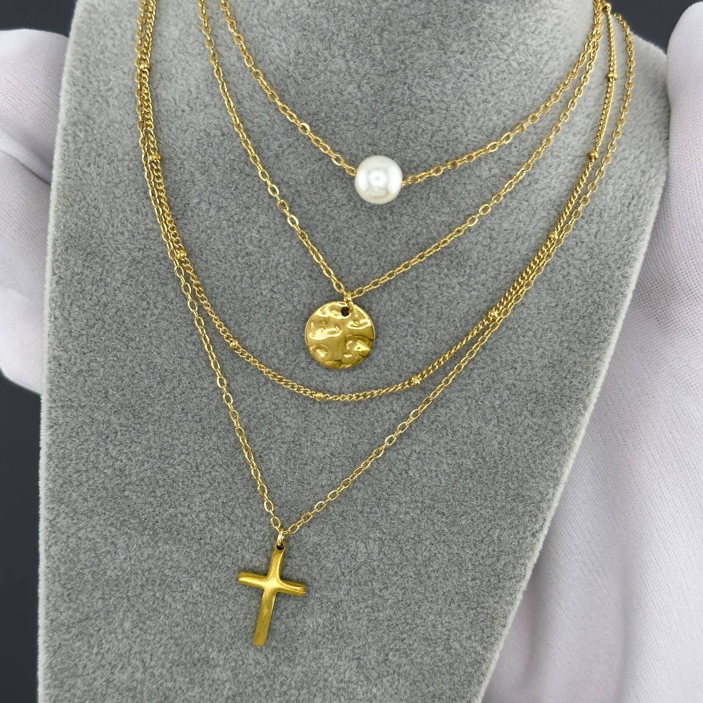 Céleste Layered Cross