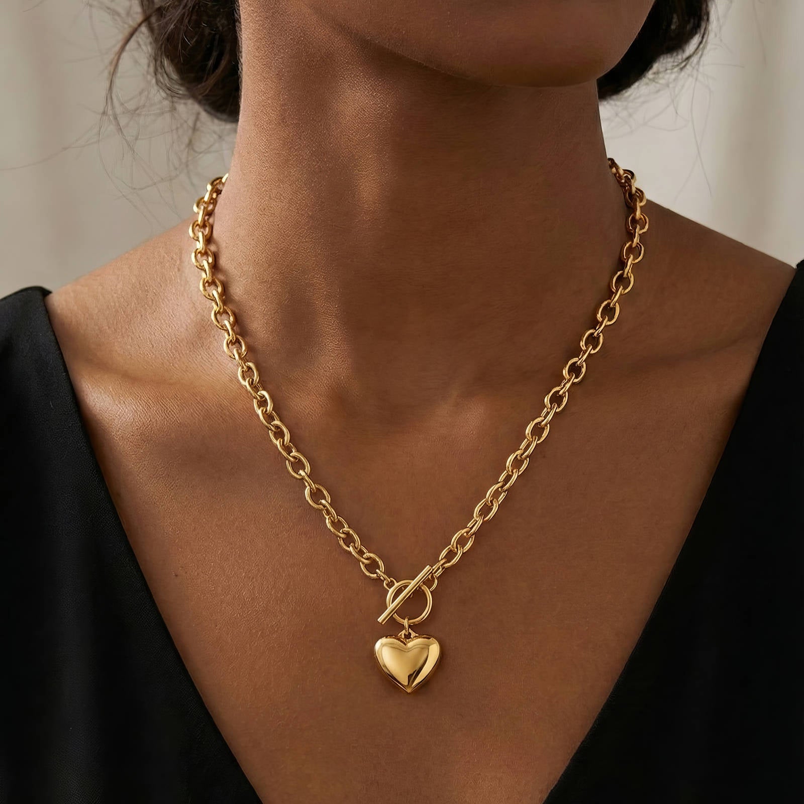 Waterproof Gold Chain Heart Toggle Necklace