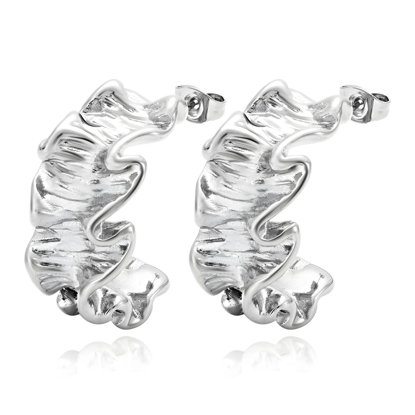 Plissé Sculpt Studs